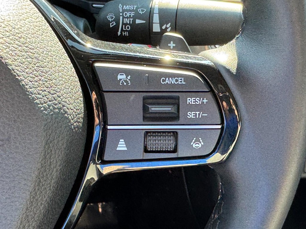 Acura Integra Vehicle Full-screen Gallery Image 19