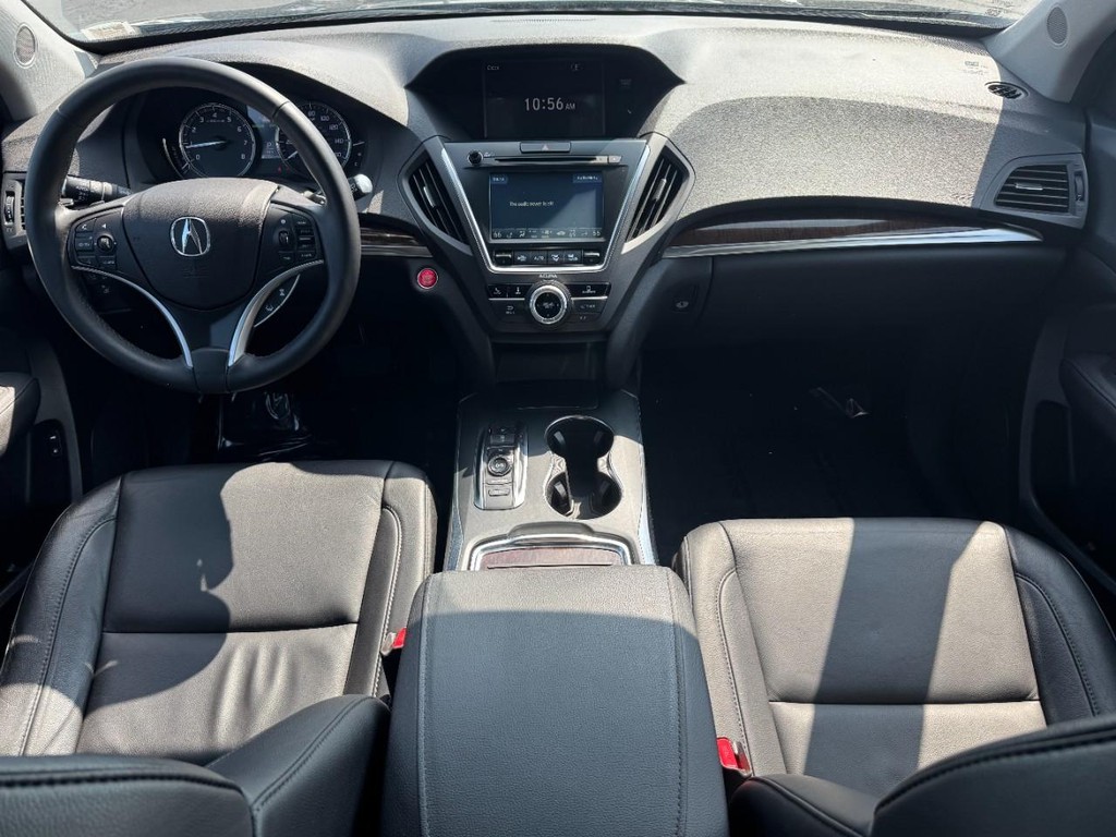 Acura MDX Vehicle Full-screen Gallery Image 13