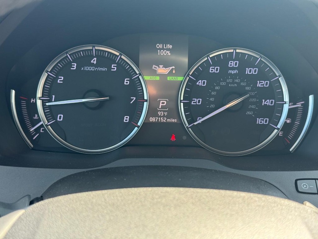 Acura MDX Vehicle Full-screen Gallery Image 24