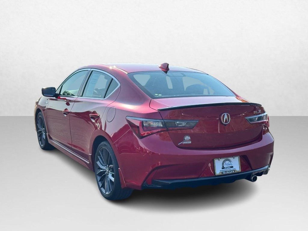 Acura ILX Vehicle Full-screen Gallery Image 03