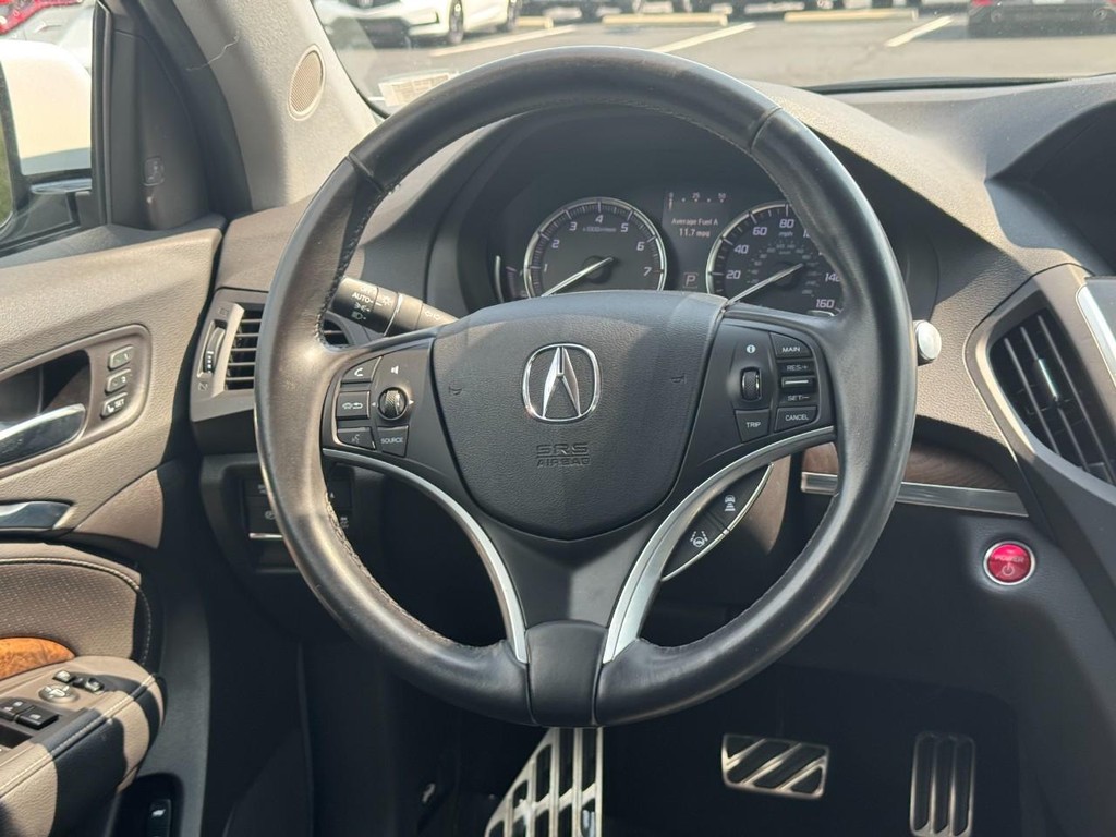 Acura MDX Vehicle Full-screen Gallery Image 14
