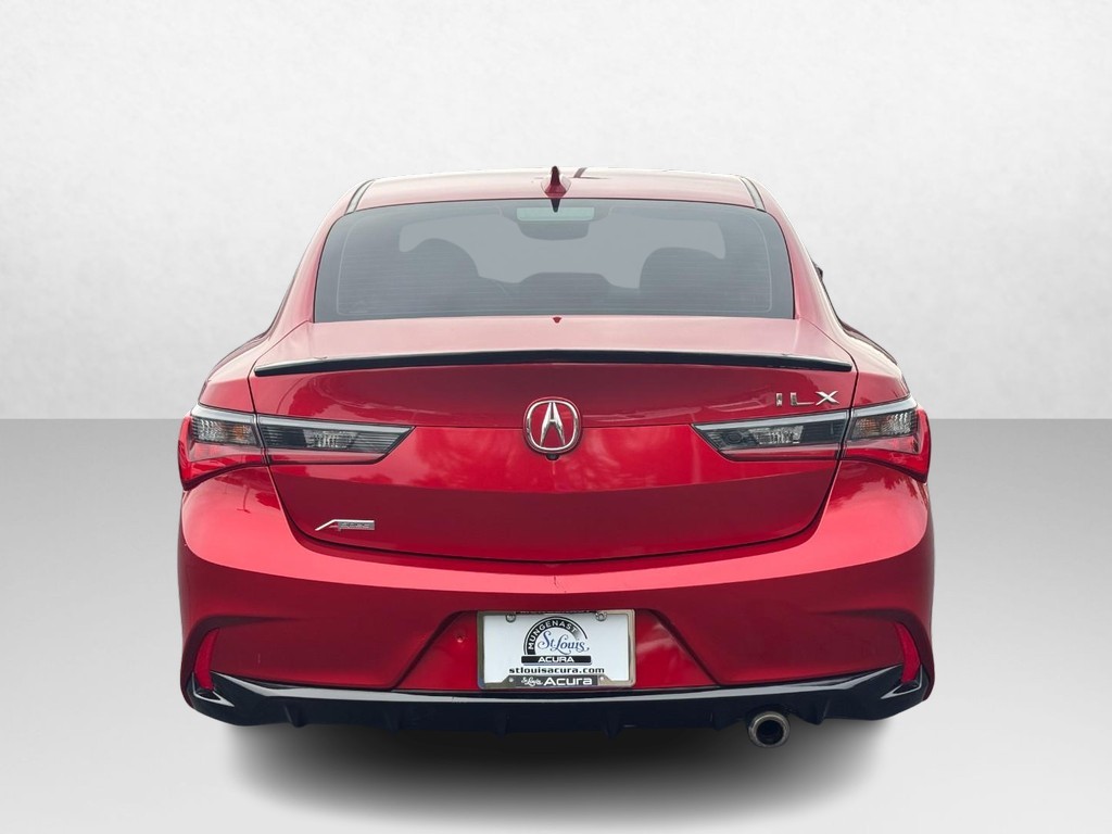 Acura ILX Vehicle Full-screen Gallery Image 05