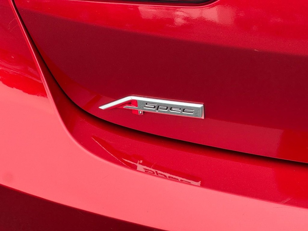 Acura ILX Vehicle Full-screen Gallery Image 10