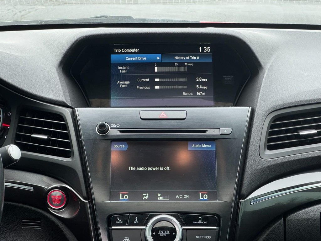 Acura ILX Vehicle Full-screen Gallery Image 14
