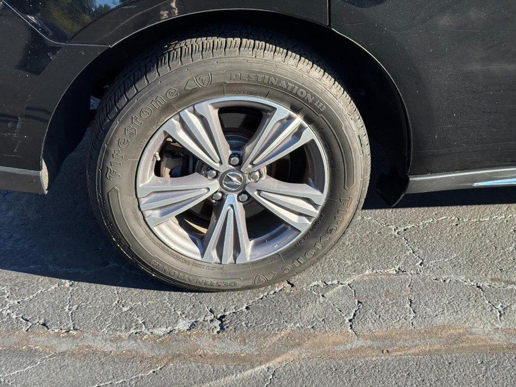 Acura MDX Vehicle Full-screen Gallery Image 07