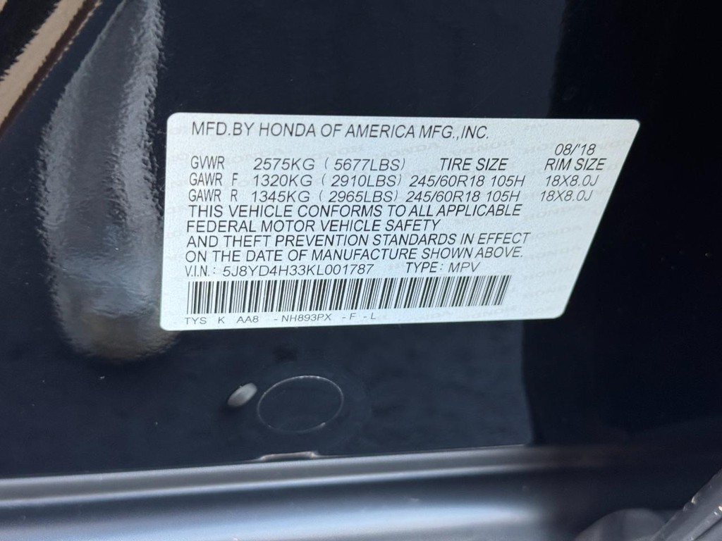 Acura MDX Vehicle Full-screen Gallery Image 27