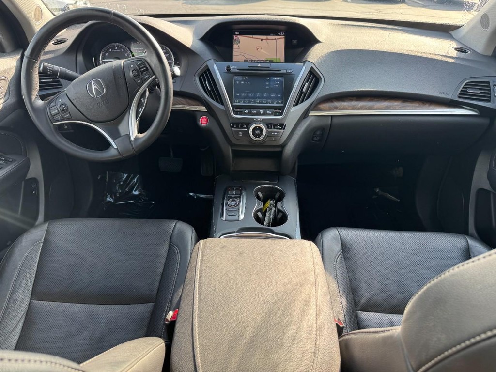 Acura MDX Vehicle Full-screen Gallery Image 13