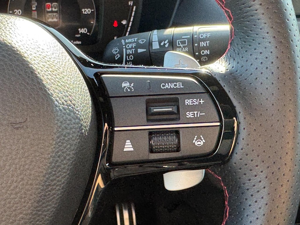 Acura ADX Vehicle Full-screen Gallery Image 21
