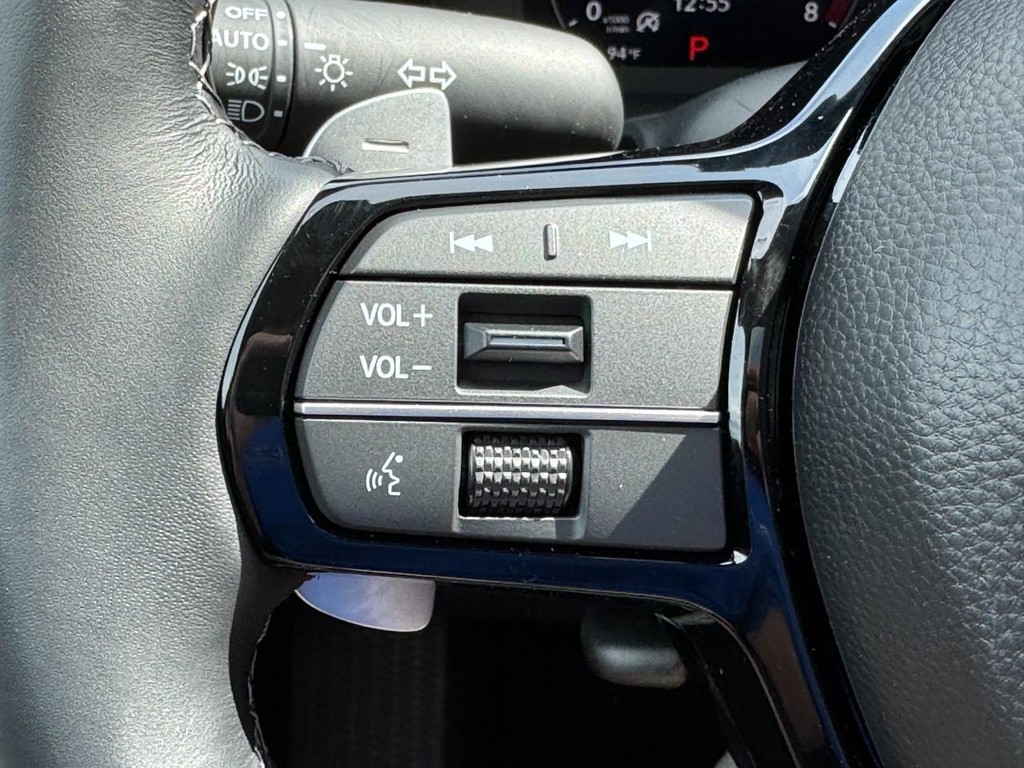Acura ADX Vehicle Full-screen Gallery Image 18
