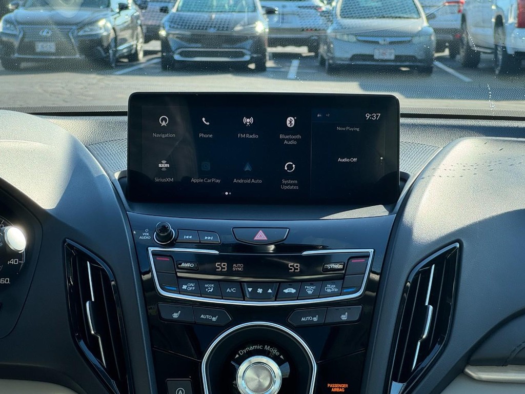 Acura RDX Vehicle Full-screen Gallery Image 14
