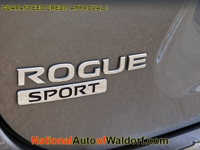 Nissan Rogue Sport Vehicle Image 07
