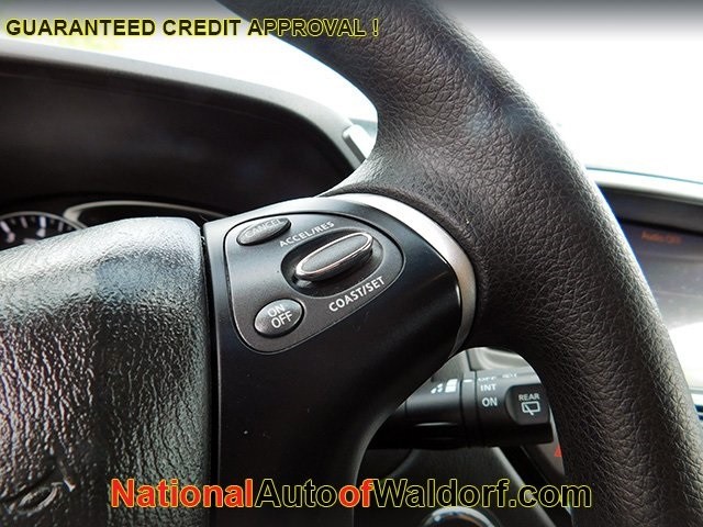 Nissan Pathfinder Vehicle Image 19