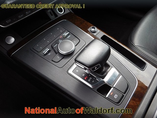 Audi Q5 Vehicle Image 21