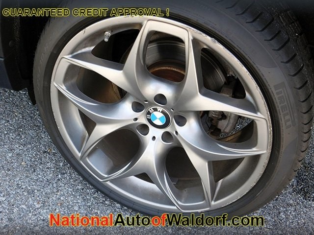 BMW X6 Vehicle Image 08