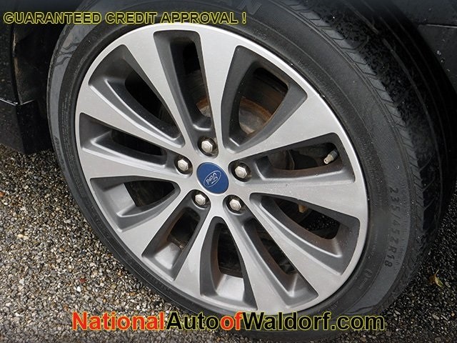 Ford Fusion Vehicle Image 05