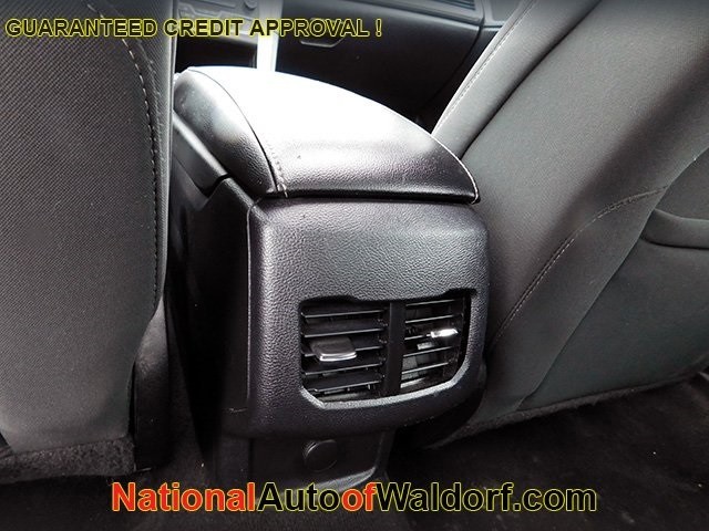 Ford Fusion Vehicle Image 12