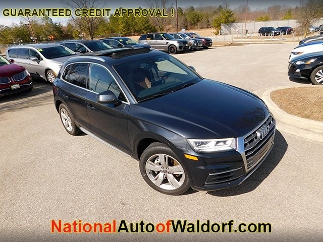 Audi Q5 Vehicle Image 02