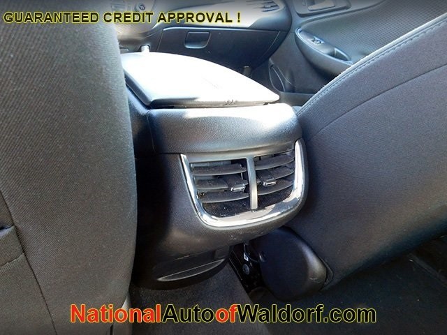 Chevrolet Malibu Vehicle Image 09