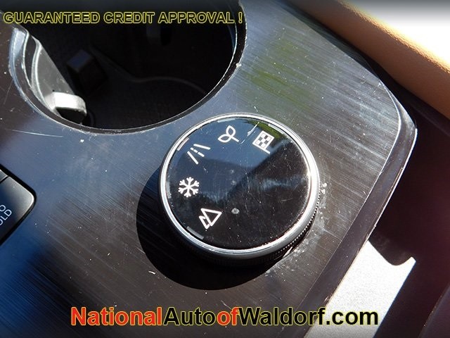 Nissan Rogue Vehicle Image 25
