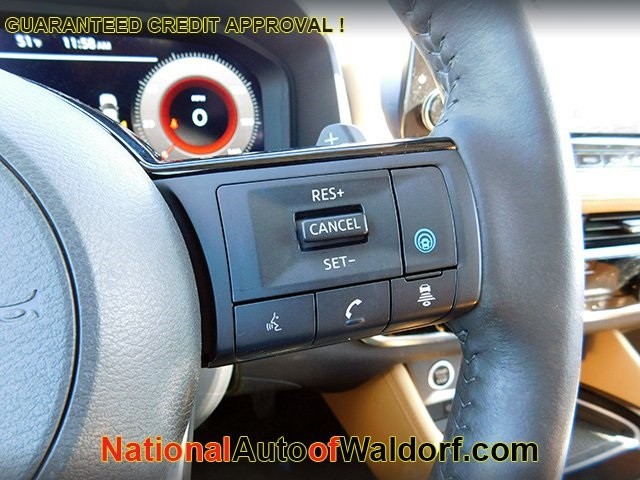 Nissan Rogue Vehicle Image 26