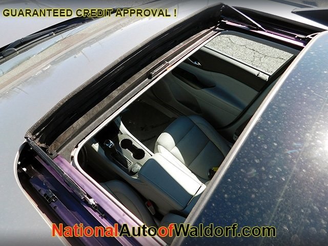 GMC Acadia Vehicle Image 09