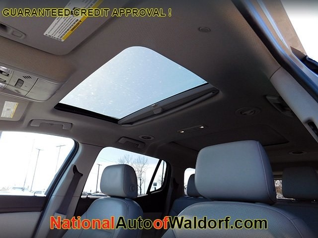GMC Acadia Vehicle Image 20