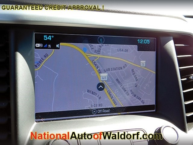 GMC Acadia Vehicle Image 21
