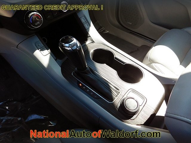GMC Acadia Vehicle Image 26
