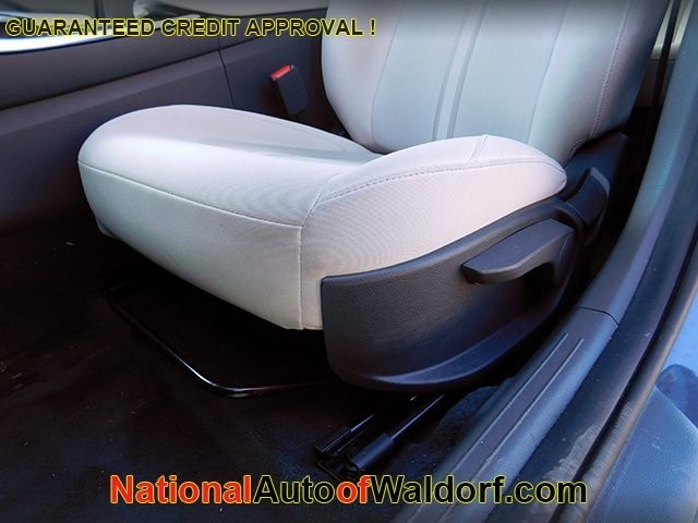 Hyundai Sonata Hybrid Vehicle Image 15