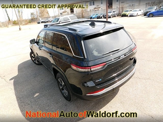 Jeep Grand Cherokee 4xe Vehicle Image 06