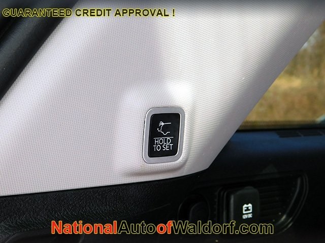 Jeep Grand Cherokee 4xe Vehicle Image 08