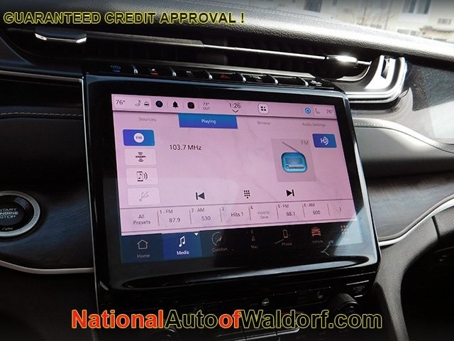 Jeep Grand Cherokee 4xe Vehicle Image 23