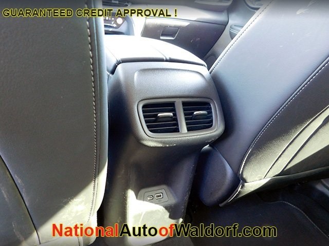Buick Envision Vehicle Image 12