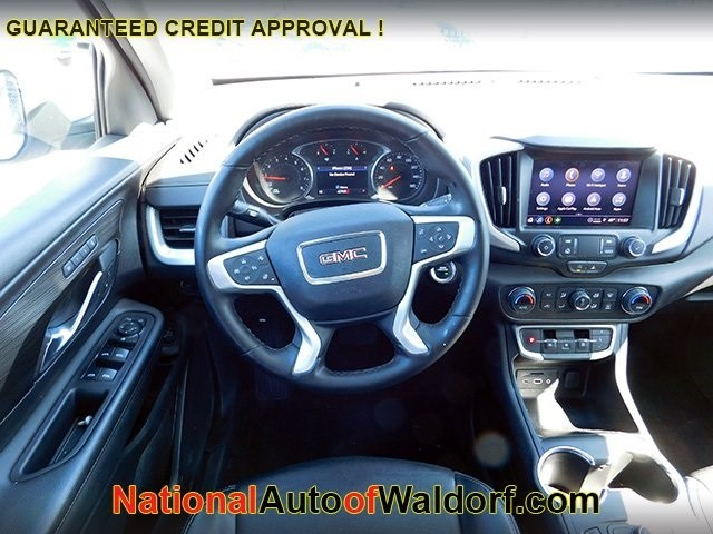 GMC Terrain Vehicle Image 13