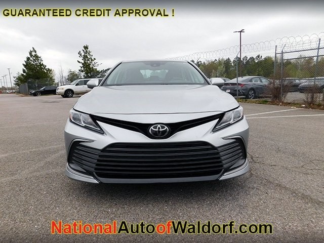 Toyota Camry Vehicle Image 03