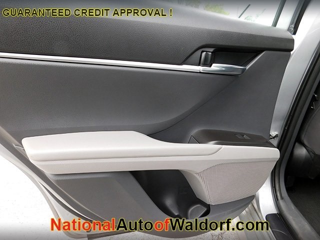 Toyota Camry Vehicle Image 07