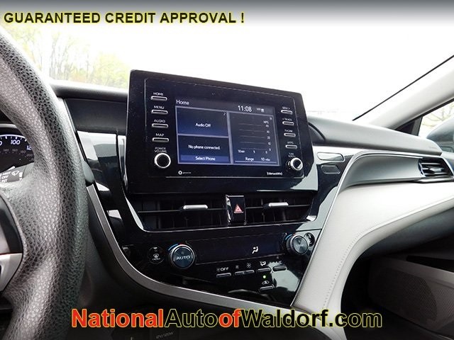 Toyota Camry Vehicle Image 13