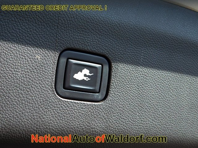 Buick Enclave Vehicle Image 10
