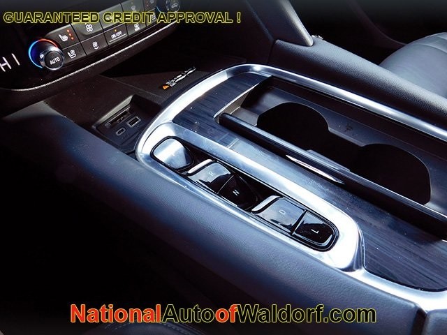 Buick Enclave Vehicle Image 22