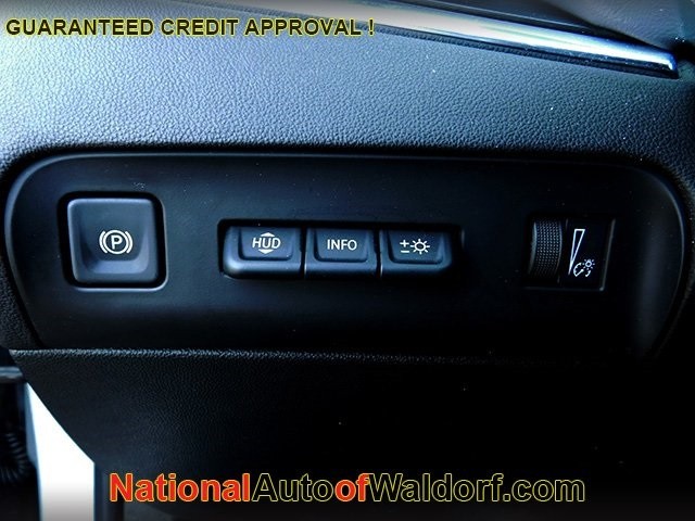 Buick Enclave Vehicle Image 26