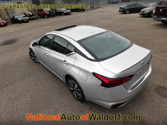 Nissan Altima Vehicle Image 06