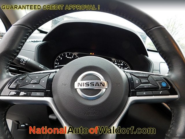 Nissan Altima Vehicle Image 20