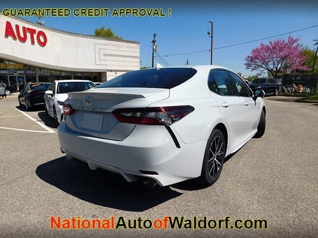 Toyota Camry Vehicle Image 05