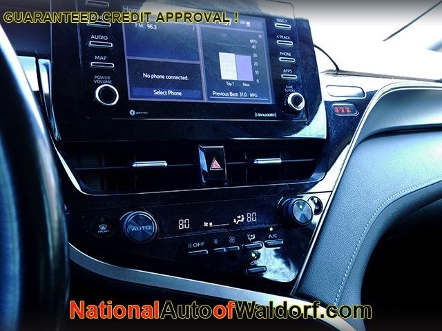 Toyota Camry Vehicle Image 15