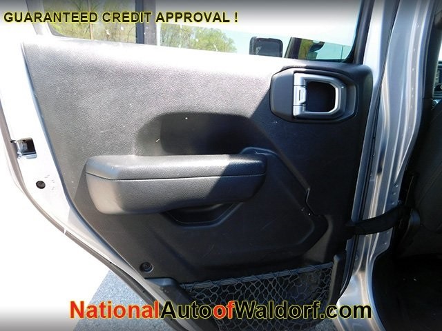 Jeep Wrangler Unlimited Vehicle Image 10