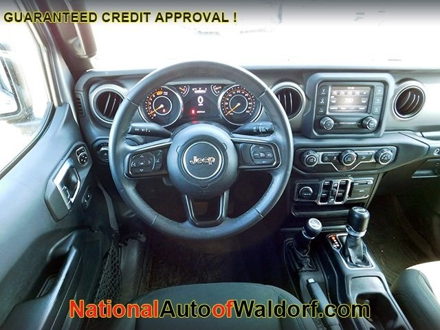 Jeep Wrangler Unlimited Vehicle Image 12