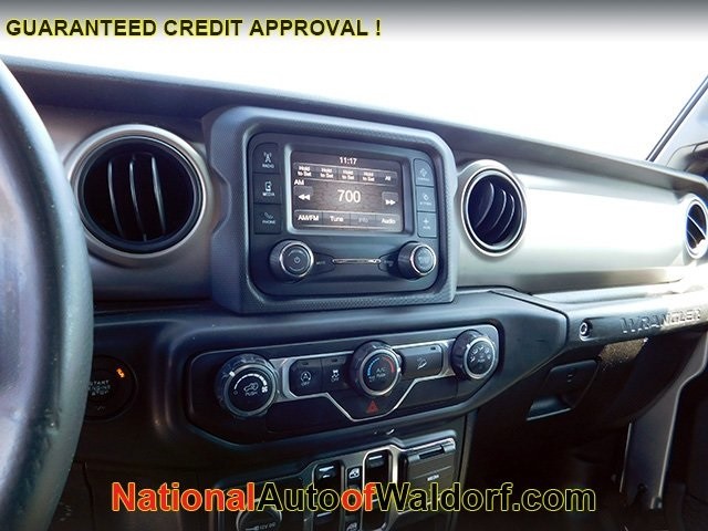Jeep Wrangler Unlimited Vehicle Image 15
