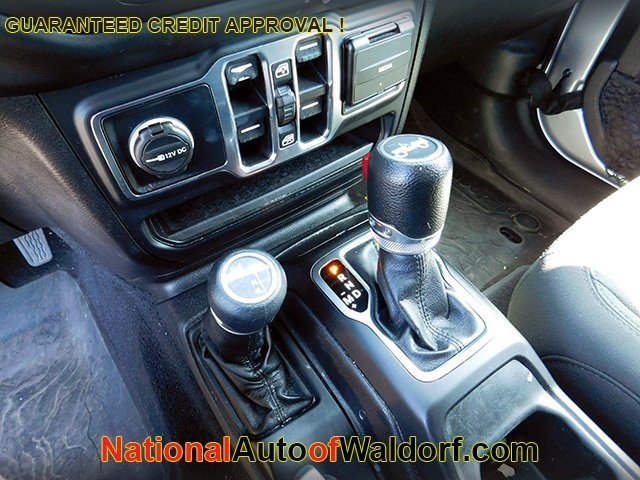 Jeep Wrangler Unlimited Vehicle Image 18