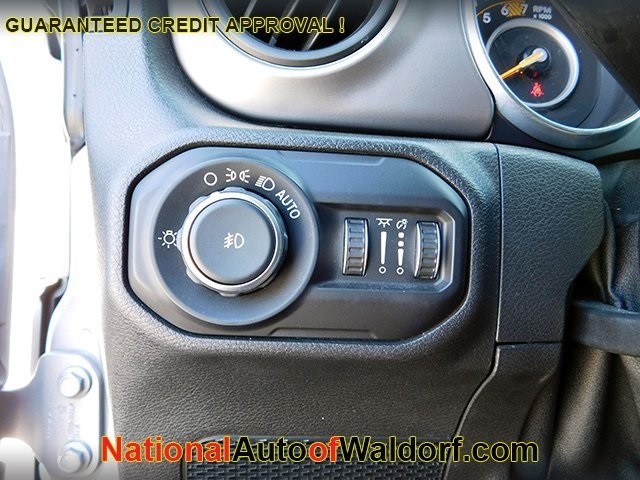 Jeep Wrangler Unlimited Vehicle Image 23