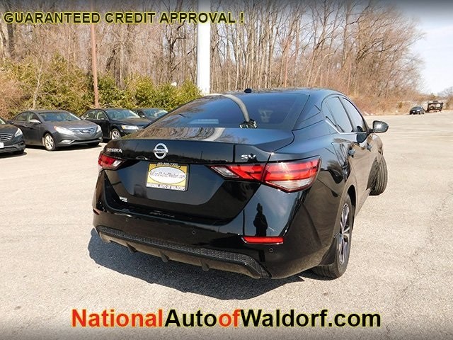 Nissan Sentra Vehicle Image 03
